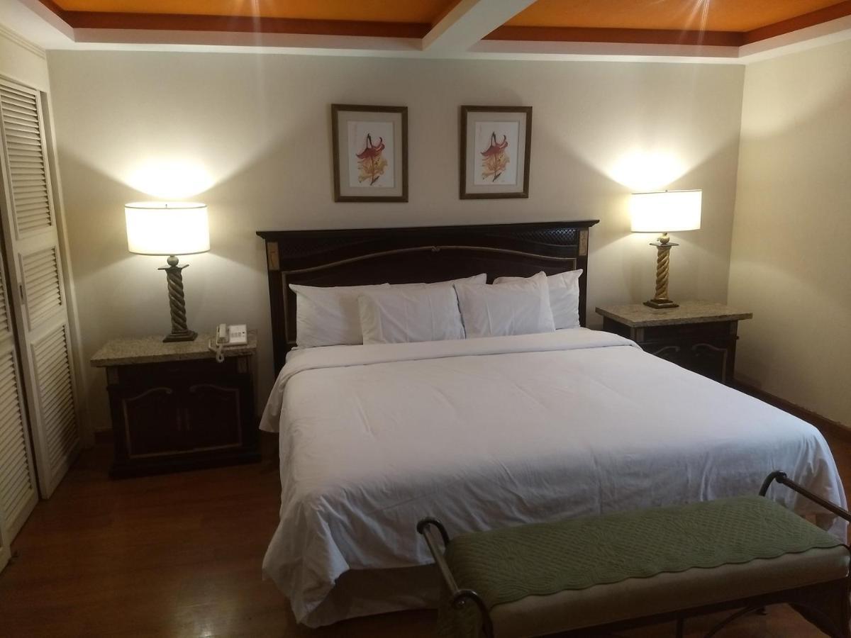 מונטריי Rose Hotel מראה חיצוני תמונה
