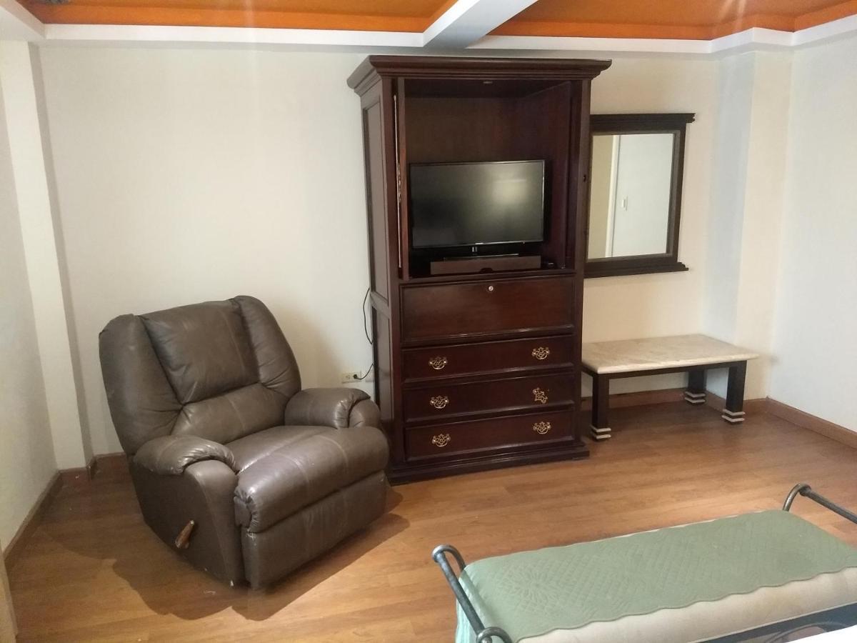 מונטריי Rose Hotel מראה חיצוני תמונה